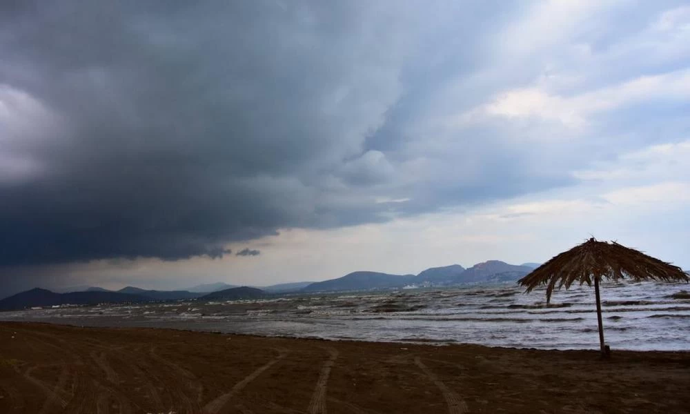 Καιρός : Δευτέρα με χαμηλές θερμοκρασίες - Που να περιμένουμε βροχές